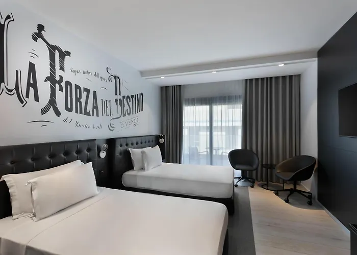 Verdi Promenade Hotel 4*