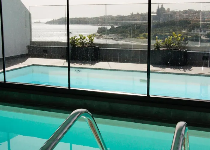 Verdi Promenade Hotel 4*